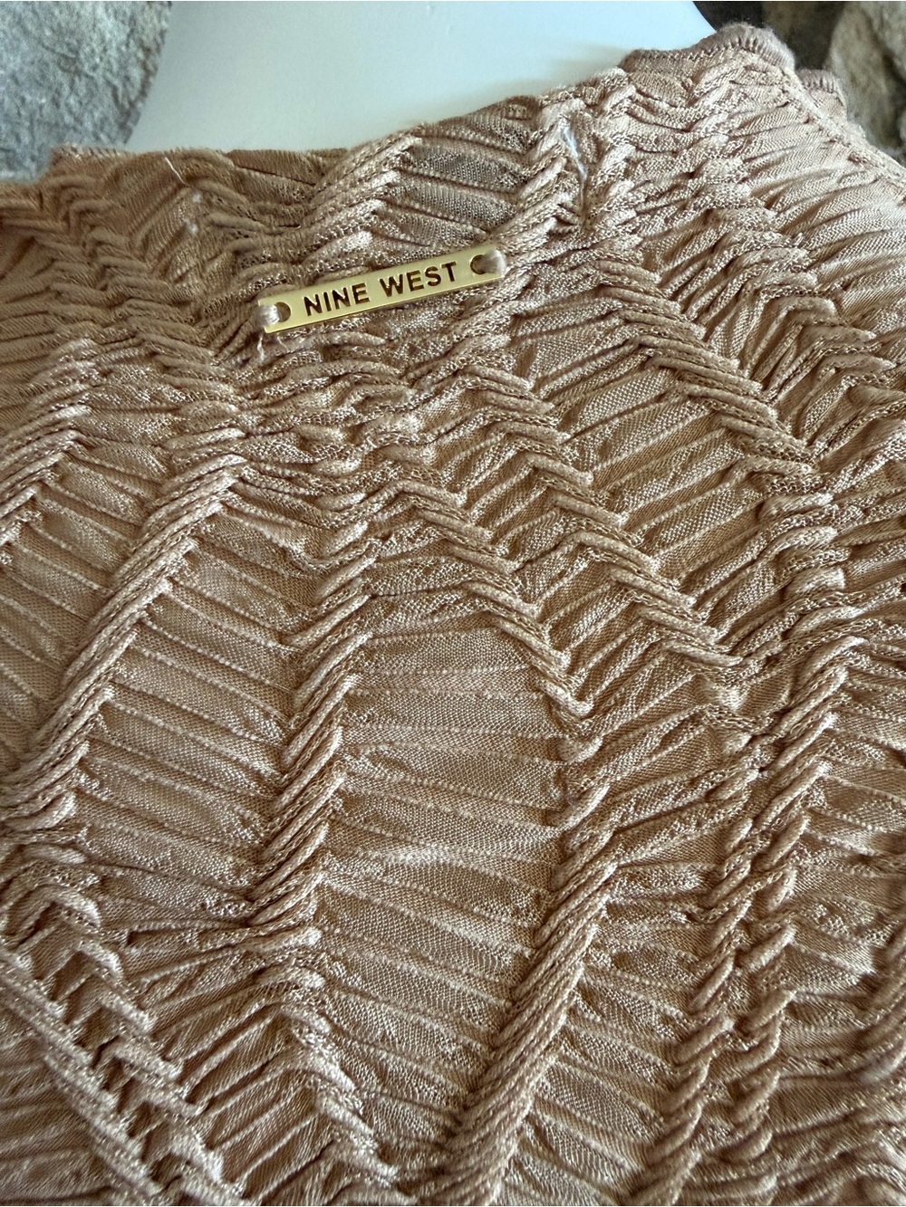 Nine West Textured Sleeveless Knit Top in Camel size L - Picture 5 of 7